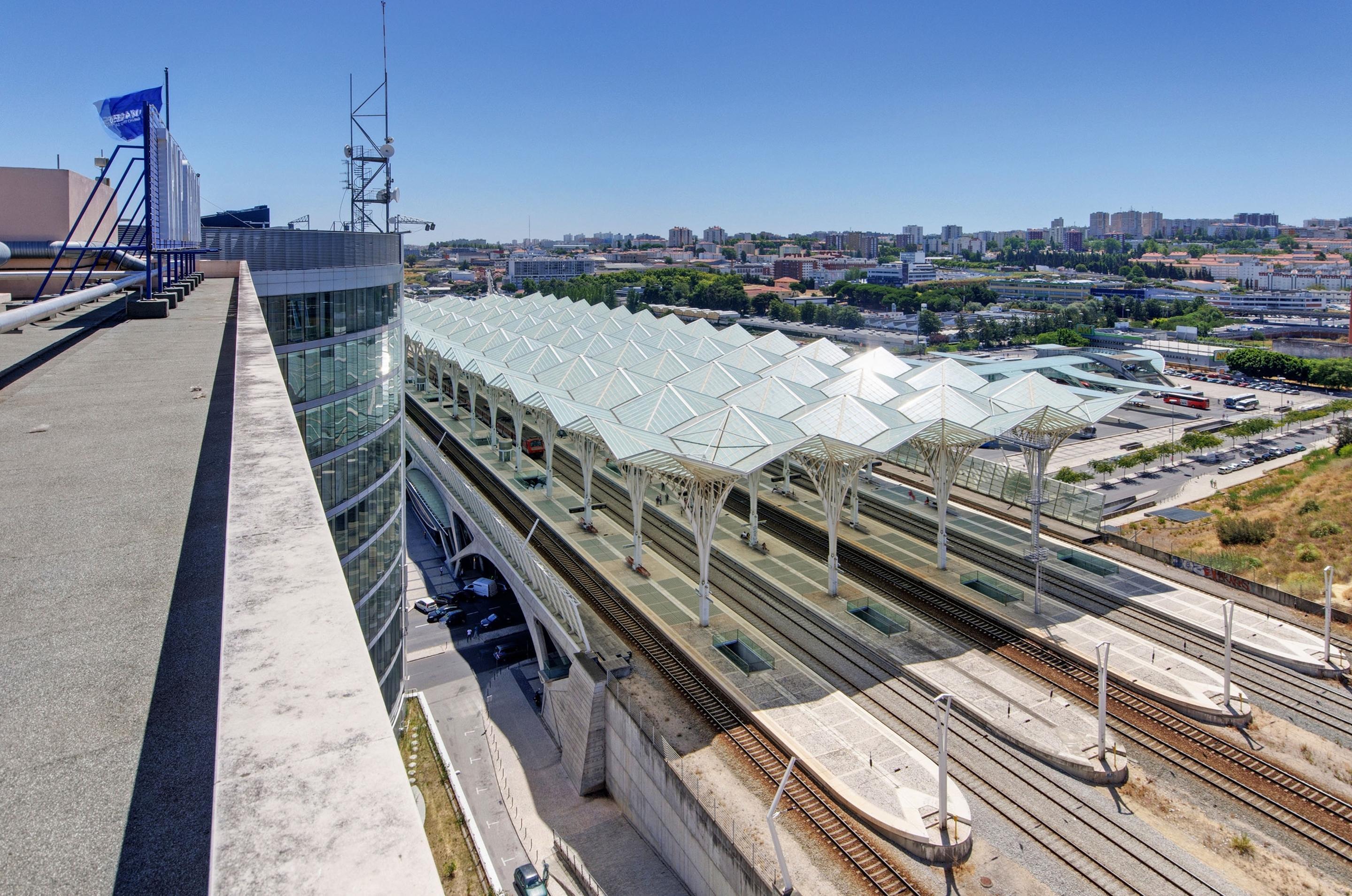 Melia Lisboa Oriente Hotel Esterno foto